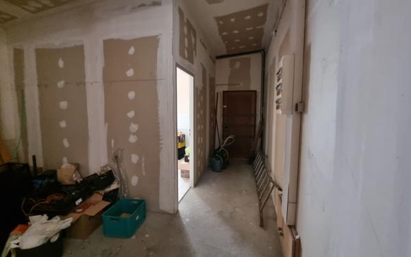 Maison à vendre    3 pièces •  Neuville-sur-Saône