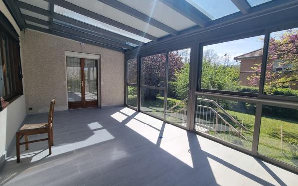 Maison à vendre    3 pièces •  Neuville-sur-Saône