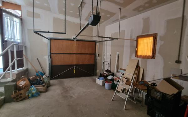 Maison à vendre    3 pièces •  Neuville-sur-Saône