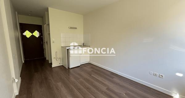 Location Studio 16.61 m² - Villeurbanne 69100