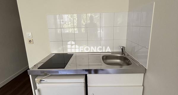 Location Studio 16.61 m² - Villeurbanne 69100