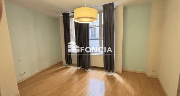 Location Appartement 3 pièces 83.12 m² - Lyon 69005
