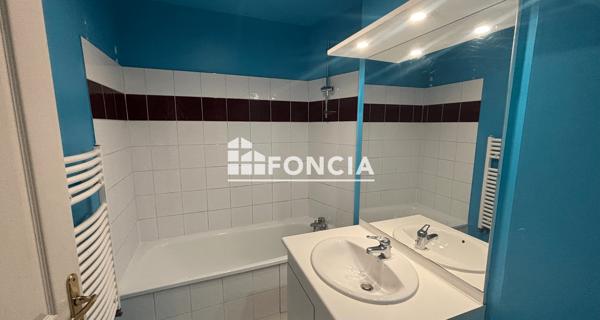 Location Appartement 3 pièces 83.12 m² - Lyon 69005