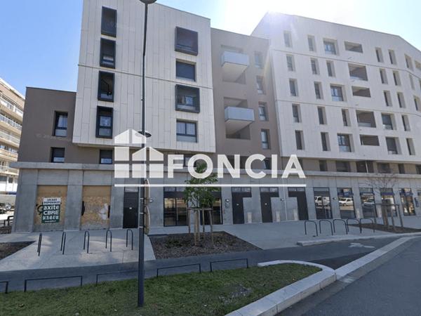 Location Appartement 4 pièces 76.31 m² - 77 COURS DE LA LIBERATION Grenoble 38000
