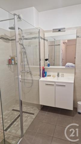 Appartement F3 à vendre  3 pièces - 65,54 m2 FREJUS - 83