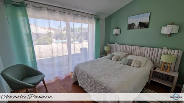 A VENDRE maison type réthaise 175 m², 5 chambres Grand garage piscine (17)