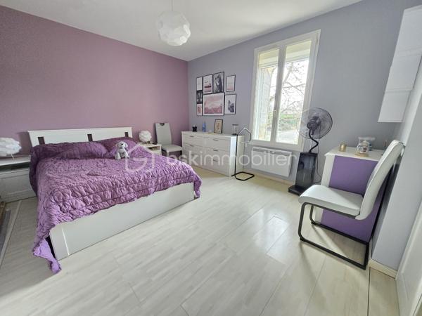 Maison de village de 281 m²