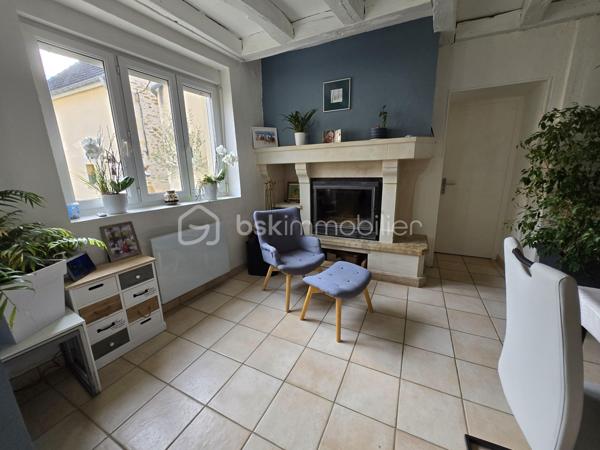 Maison de village de 281 m²