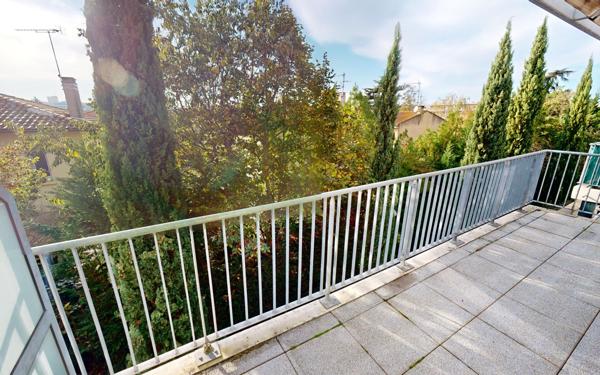 Appartement à louer    3 pièces •  Toulouse