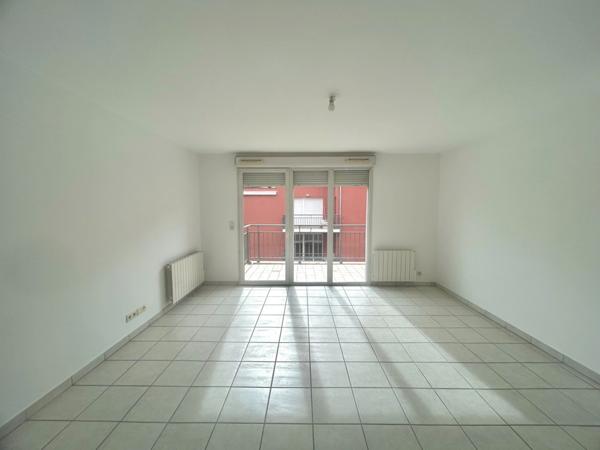 Dpt Haute Savoie (74), à vendre FAVERGES appartement T3 ( 67 m2) 2ème étage avec terrasse