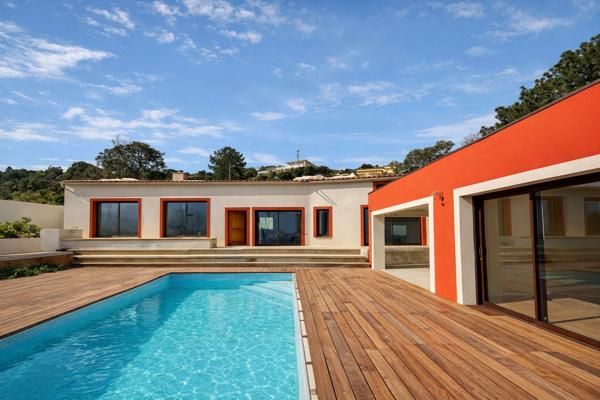 Sari-Solenzara (20145) Villa - 184 m2 sur 718 m2 de terrain Sari-Solenzara (20145)