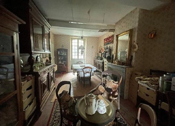 Maison à vendre    6 pièces •  Lectoure