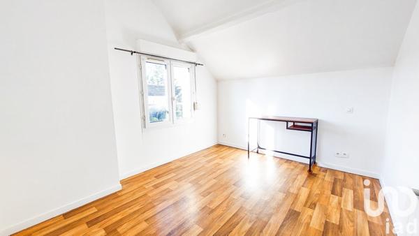 Maison de ville 3 pièces de 48 m² à Le Perray-en-Yvelines (78610)