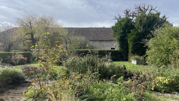 Ancienne commanderie templière  Beauvais-sur-Matha (17490)