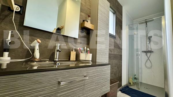 Pavillon récent (2021)