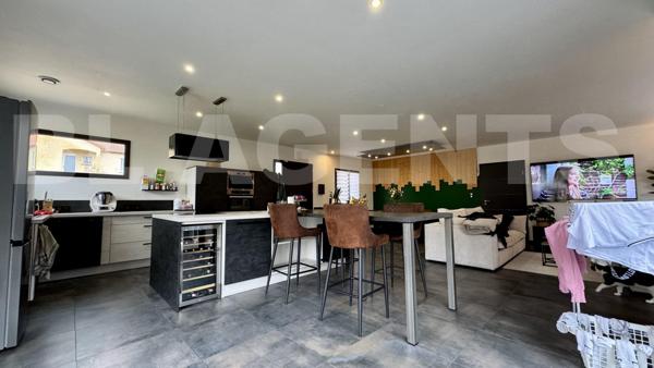 Pavillon récent (2021)