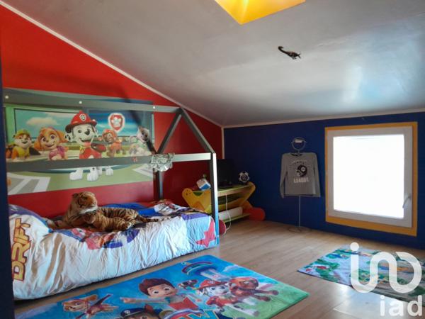 Maison à vendre 8 pièces 190 m² Les Églisottes-et-Chalaures