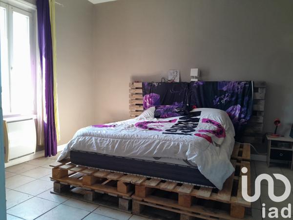 Maison à vendre 8 pièces 190 m² Les Églisottes-et-Chalaures