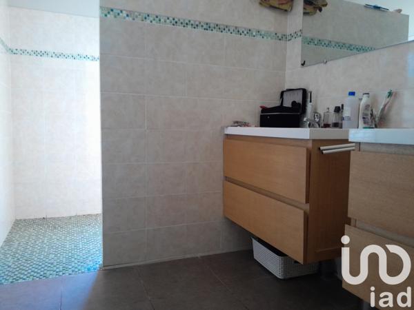 Maison à vendre 8 pièces 190 m² Les Églisottes-et-Chalaures