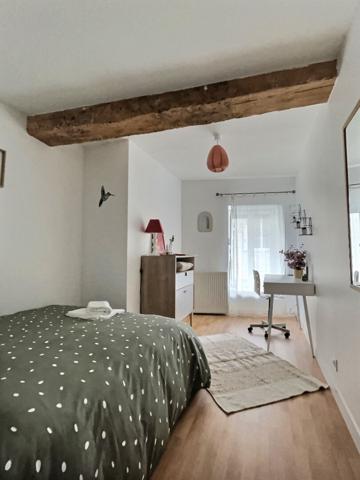 Chambre meublée en colocation maison centre ville Ambérieu