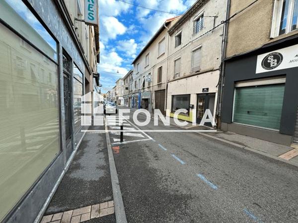 Location Local commercial 29 m² - 138 RUE DE LA REPUBLIQUE Peage De Roussillon 38550
