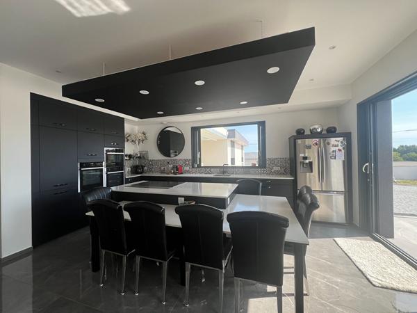 Maison d'architecte 7 pièces 184.7 m2