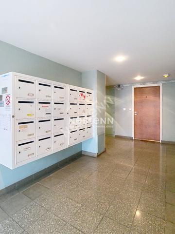 Appartement studio loué avec balcon et parking - Angers secteur Camus - investissement locatif