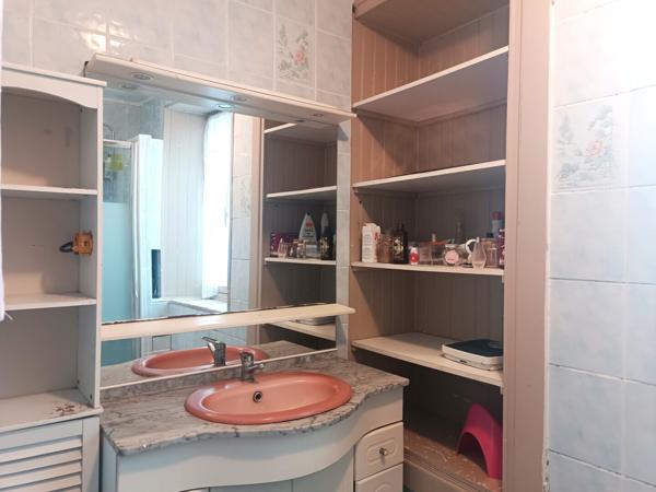 MAISON 7 CHAMBRES POSSIBILITE GITES OU ACCUEIL THERAPEUTIQUE