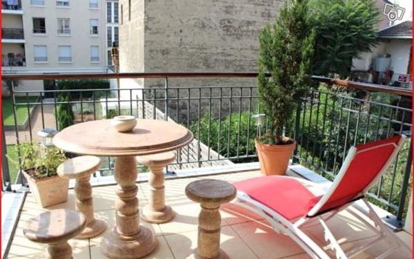 Appartement à louer    3 pièces •  Lyon 7