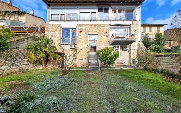 Maison à vendre    5 pièces •  Beaumont-de-Lomagne