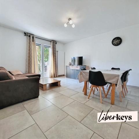 Maison de ville rénovée – 4 chambres – Garage et jardin – Albi centre à pied