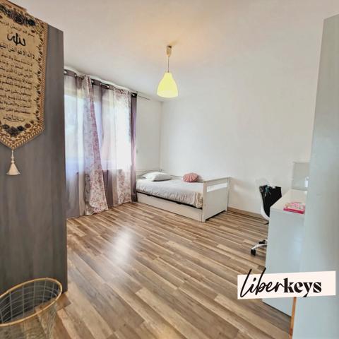 Maison de ville rénovée – 4 chambres – Garage et jardin – Albi centre à pied