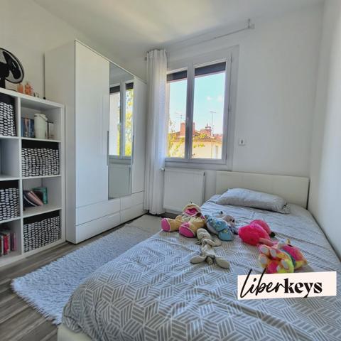 Maison de ville rénovée – 4 chambres – Garage et jardin – Albi centre à pied