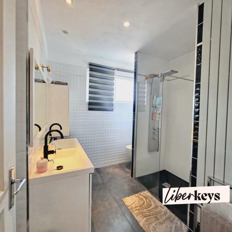 Maison de ville rénovée – 4 chambres – Garage et jardin – Albi centre à pied