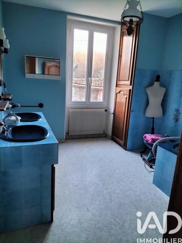 Maison à vendre 6 pièces 210 m² Louzac-Saint-André