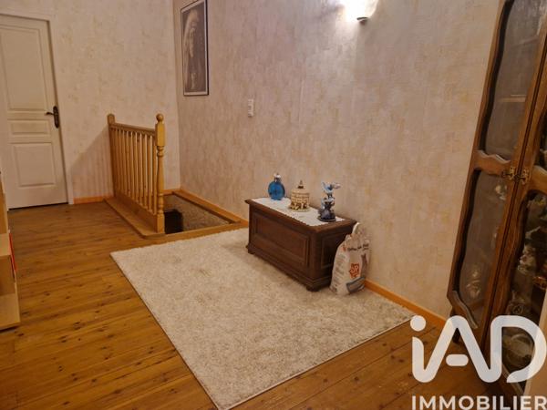 Maison à vendre 6 pièces 210 m² Louzac-Saint-André