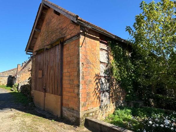 Maison ancienne - Saint-cyprien Corps de ferme à rénover – Périgord Noir – Terrain de 20 500 m²