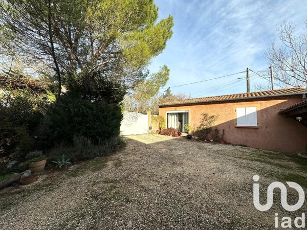 Maison traditionnelle 10 pièces de 235 m² à Ruoms (07120)