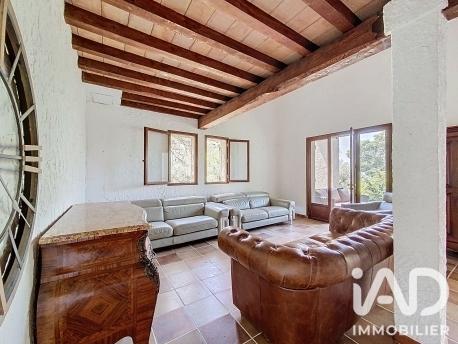 Maison à vendre 5 pièces 143,96 m² Tourrettes