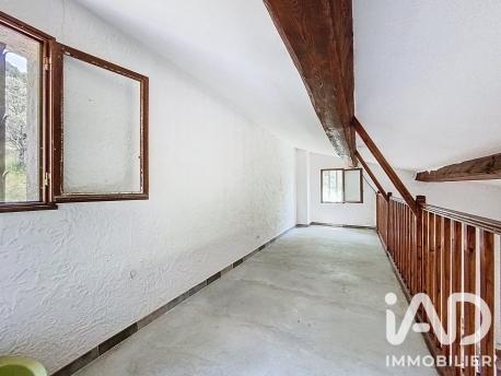 Maison à vendre 5 pièces 143,96 m² Tourrettes