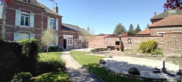 Maison à vendre  11 pièces - 173,90 m2 PERONNE - 80