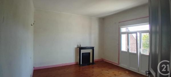 Maison à vendre  11 pièces - 173,90 m2 PERONNE - 80