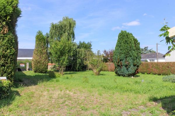 Joli terrain à bâtir en centre ville.