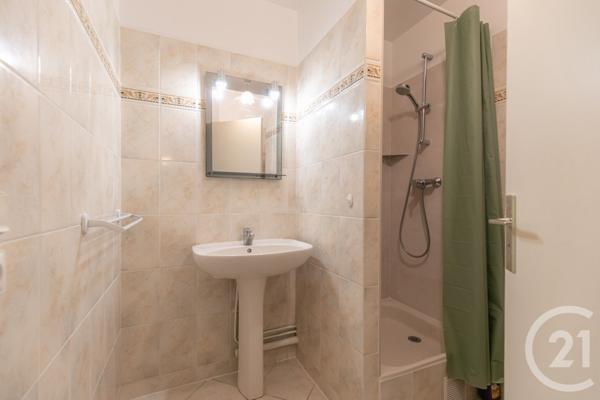 Appartement F5 à vendre  5 pièces - 100,92 m2 ST MAUR DES FOSSES - 94