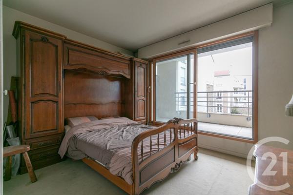 Appartement F5 à vendre  5 pièces - 100,92 m2 ST MAUR DES FOSSES - 94
