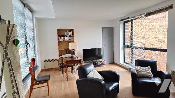 Ensemble immobilier à usage de cabinet médical