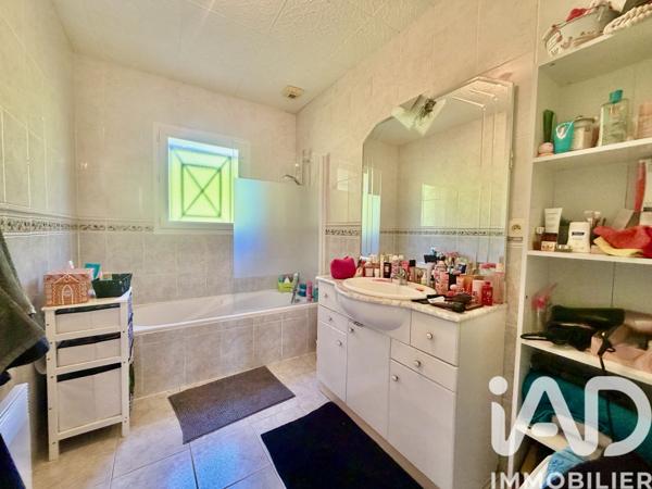 Maison à vendre 4 pièces 94 m² Tourdun