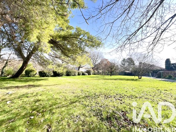 Maison à vendre 6 pièces 151 m² Aix-en-Provence