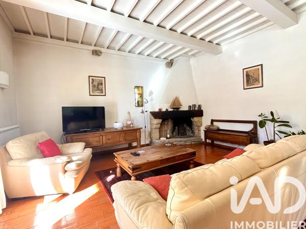 Maison à vendre 6 pièces 151 m² Aix-en-Provence