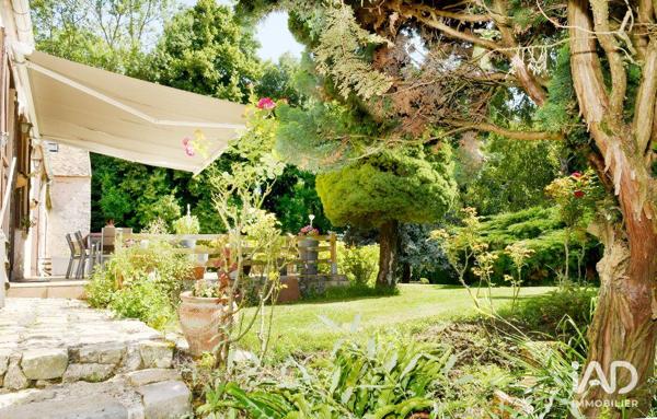 Murs commerciaux  à vendre 1 517 m² Étréchy